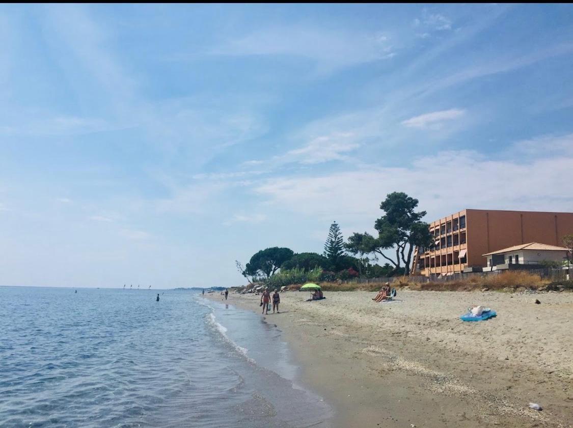 Residence Santa Lucia, Studio Avec Piscine , Vue Mer Et Pied Dans L'Eau , Moriani-Plage Exteriér fotografie
